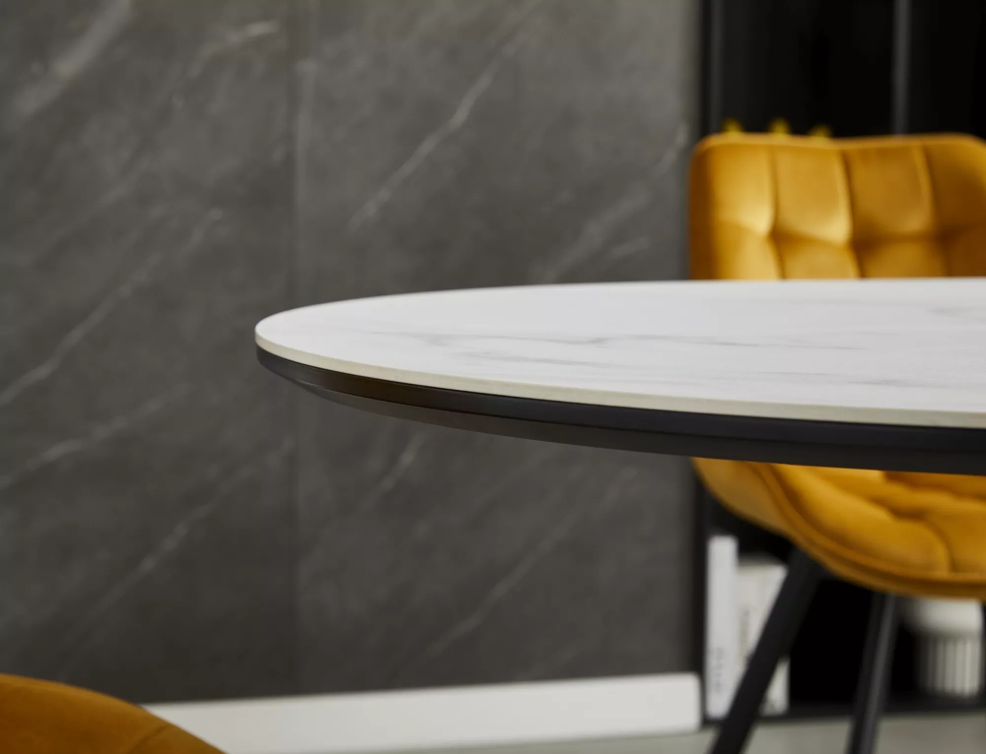 Jedálenský rozkladací stôl Gaston, 140-180cm,  matná biela / matná čierna