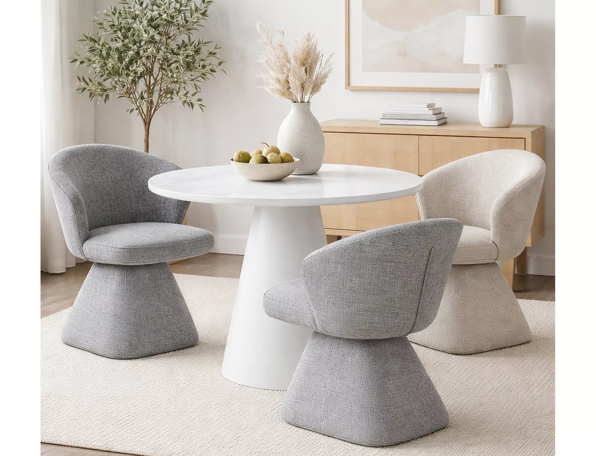 Jedálenská stolička Nago Noelle, sivá