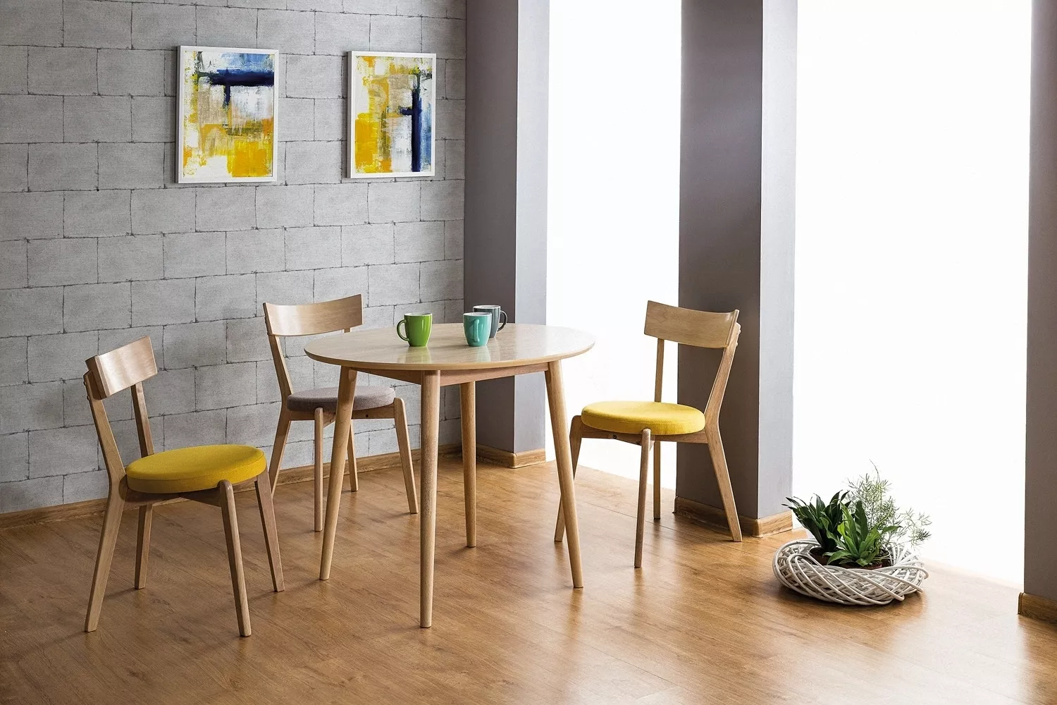 Jedálenský stôl NELSON 90 cm