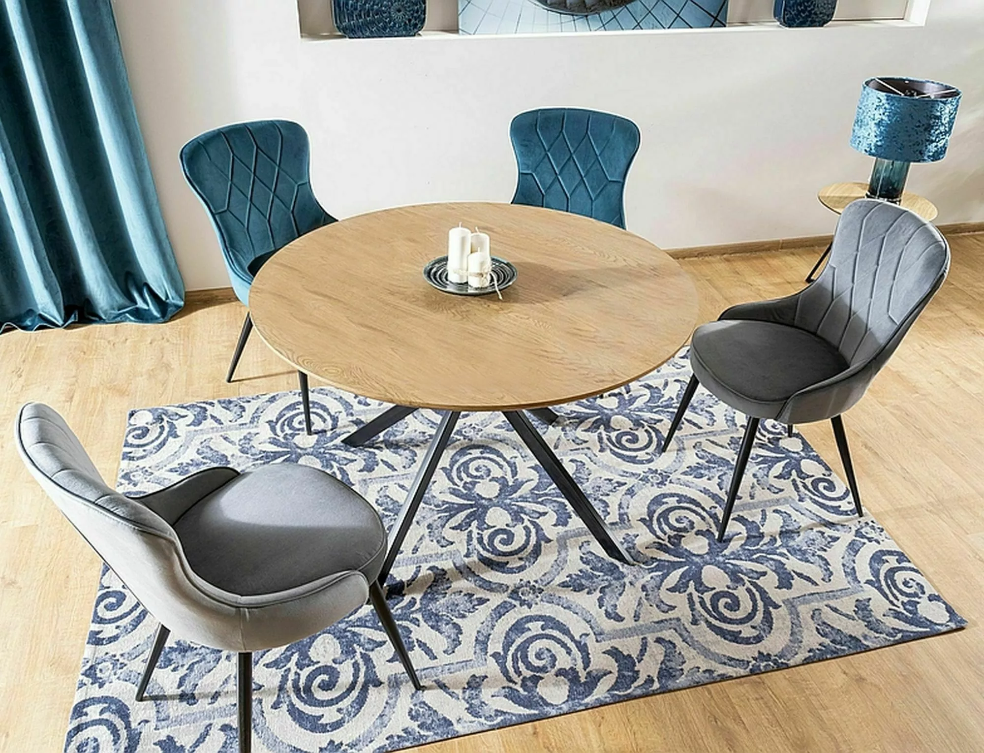 Jedálenská stolička LOTUS VELVET čierna konštrukcia/šedá BLUVEL 14