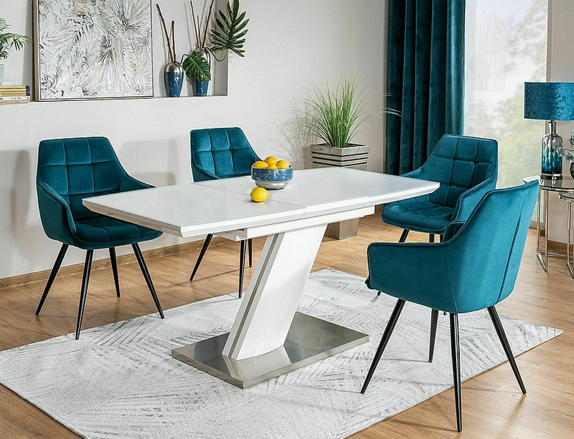 Jedálenská stolička LILIA VELVET čierna konštrukcia/tyrkys BLUVEL 85 